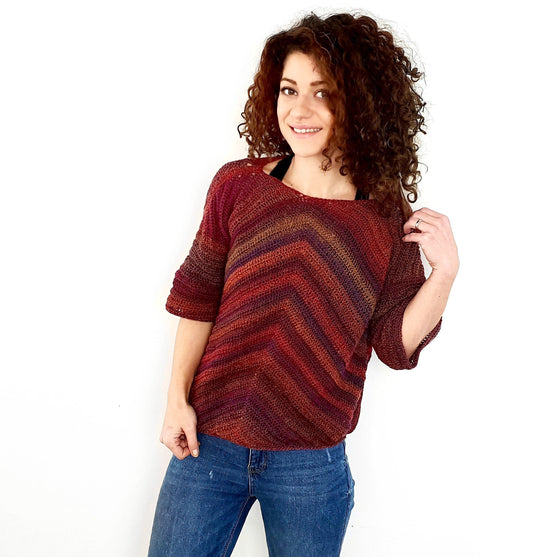 

Arrow - Cropped Sweter
2