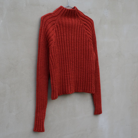 

Copper Crest - Sweter
2