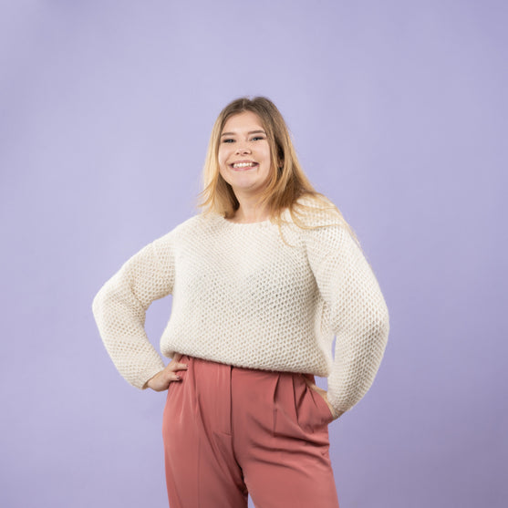 

Sif - Sweter ażurową siateczką patentową
6