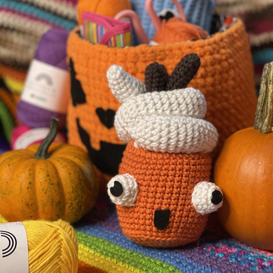 Pumpkin Spice Latte - Amigurumi