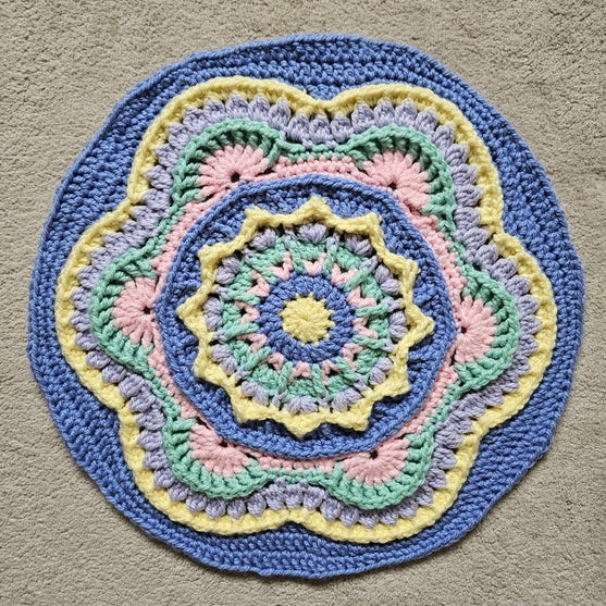 

Mini Mandala - Dywanik
3