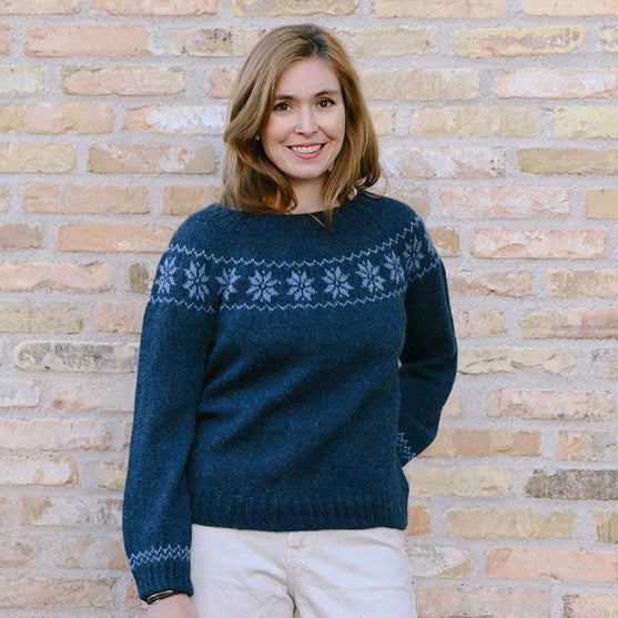 

Crystalline Cozy - Sweter
3