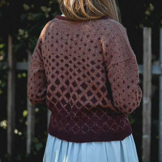 

Maggie Rustic - Sweter ze wzorem
5