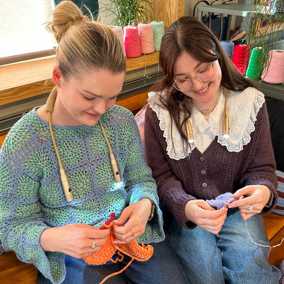 

Lampa na szyję Deluxe - Champagne - Hobbii
5