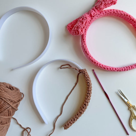 

DIY Opaska do włosów - Hobbii
3