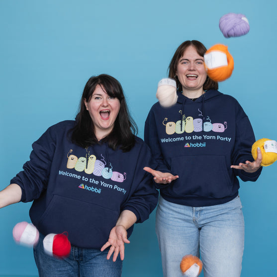 

Party Hoodie - Yarniis (Edycja limitowana) - Hobbii
2