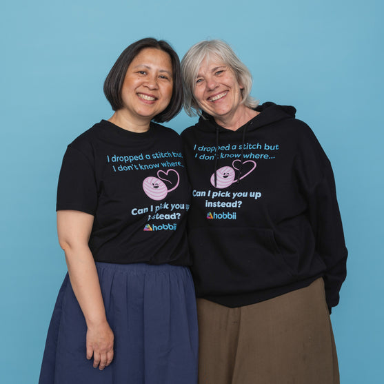 

Dropped A Stitch T-shirt - Yarniis (Edycja limitowana) - Hobbii
6