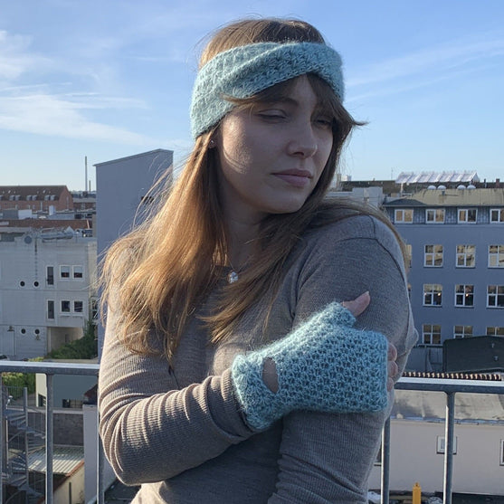 

Soft Twist - Opaska i rękawiczki
1