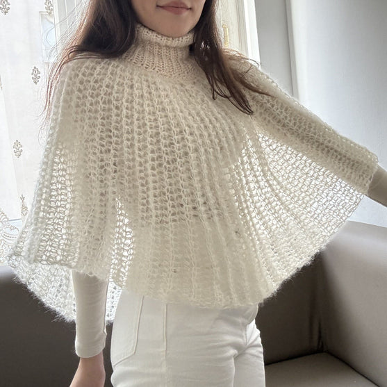 

Daphne - Pelerynka
4