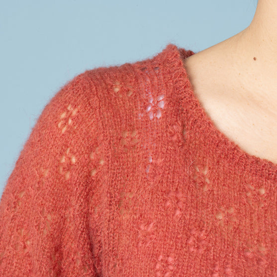 

Martha - Bluzka wzorem ażurowym
4