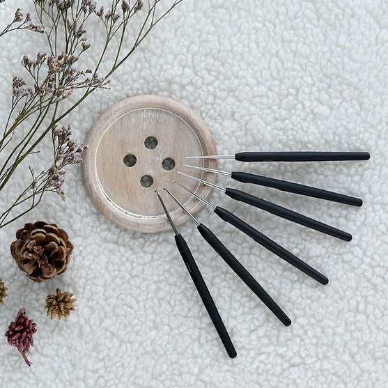 

Stalowe szydełko z ergonomicznym uchwytem - KnitPro
2